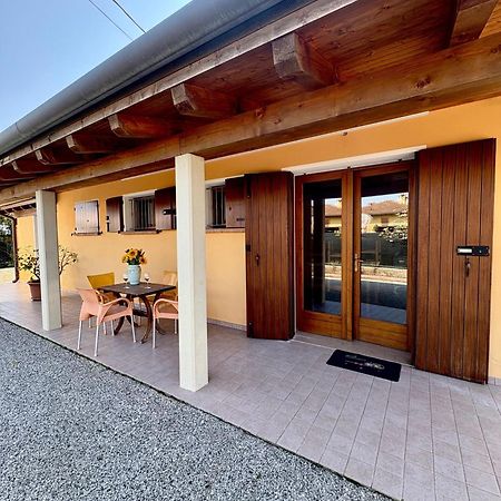 A Casa Di Amici Villa Vidor Exteriör bild