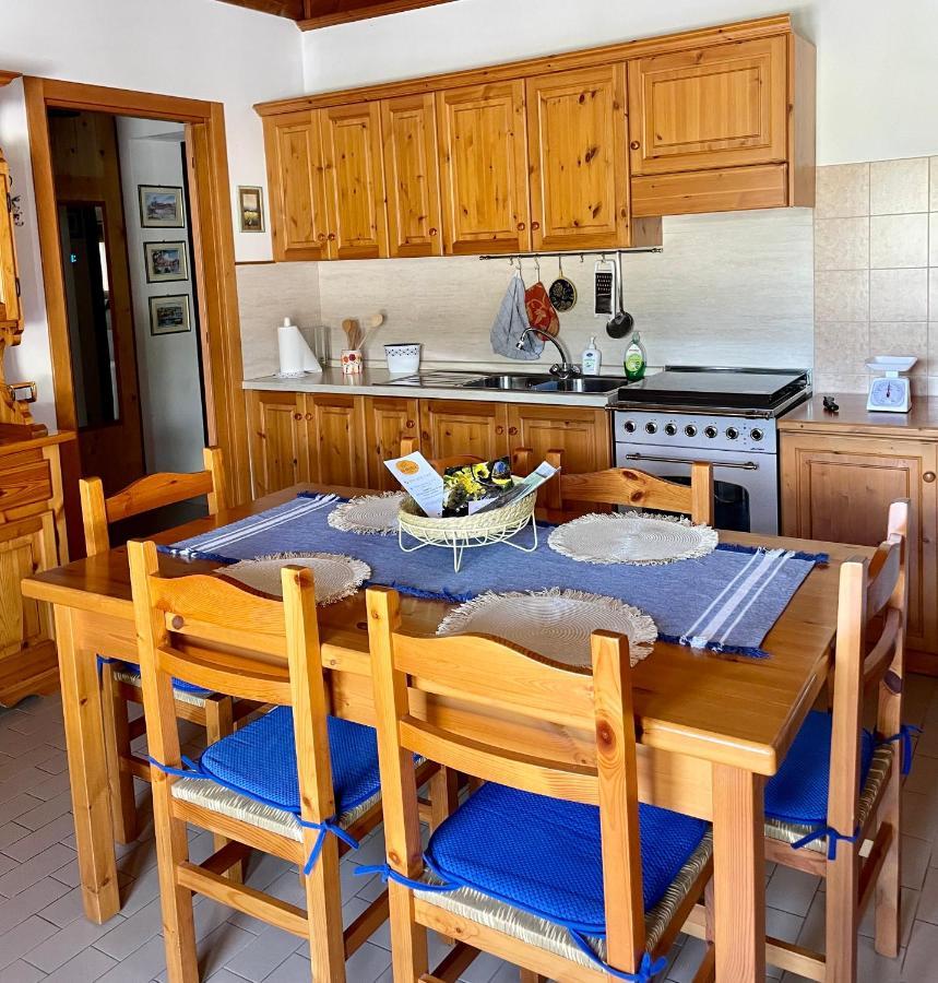 A Casa Di Amici Villa Vidor Exteriör bild